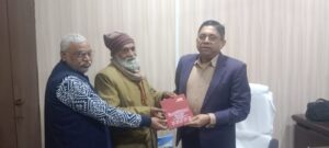 Chairman Harishchandra Dixit : प्रदेश माध्यमिक शिक्षक संघ अध्यक्ष हरिश्चंद्र दीक्षित ने अपरसचिव कमलेशकुमार से परीक्षाओं पर चर्चा की ?