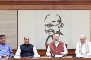 Equity assistance : केंद्रीय कैबिनेट का बड़ा फैसला: अटल पेंशन योजना 2030-31 तक बढ़ी, सिडबी को 5,000 करोड़ रुपए की इक्विटी मदद