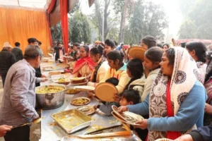 A wave of devotion surged : षटतिला एकादशी, मकर संक्रांति स्नान के लिए संगम में उमड़ा आस्था का ज्वार ?