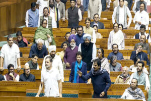 Conflict among the opposition : राहुल गांधी ने लोकसभा में पूर्व सेना प्रमुख के अप्रकाशित संस्मरण का किया जिक्र, सरकार और विपक्ष के बीच टकराव