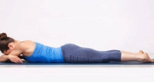 Effective yoga asanas : सर्वाइकल स्पॉन्डिलोसिस: गर्दन दर्द और अकड़न दूर करने के लिए प्रभावी योगासन