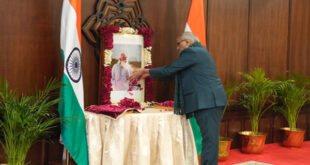 Floral tribute offered : उपराष्ट्रपति सीपी राधाकृष्णन ने नानाजी देशमुख की पुण्यतिथि पर अर्पित की पुष्पांजलि