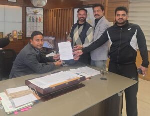 Lucky made the announcement : चंडीगढ़ नगर निगम : पार्षद जसबीर सिंह बंटी होंगे FCC के लिए कांग्रेस के उम्मीदवार, अध्यक्ष एच.एस. लकी ने की घोषणा