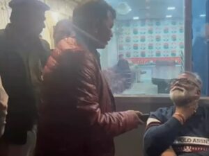 Police action : सांसद पप्पू यादव 31 साल पुराने मामले मेंगिरफ्तार : भारी हंगामे और 'हत्या' की आशंका के बीच पटना पुलिस की कार्रवाई