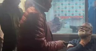 Police action : सांसद पप्पू यादव 31 साल पुराने मामले मेंगिरफ्तार : भारी हंगामे और 'हत्या' की आशंका के बीच पटना पुलिस की कार्रवाई