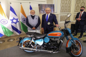 Invited for manufacturing : पीएम मोदी ने इजरायली कंपनियों को भारत में निवेश और मैन्युफैक्चरिंग के लिए किया आमंत्रित