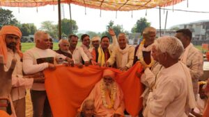 Bhandara on the sixteenth : रामशाला बालाजी मंदिर में दशरथ गिरी महाराज की सोलहवीं पर भंडारा