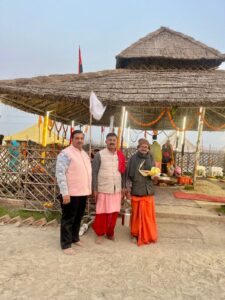 Many in the feast : आज 1.2.26 को हनुमत महायज्ञ समापन धूमधाम से हुआ, भंडारे में अनेक प्रमुख लोग उपस्थित रहे