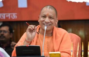 Yogi Adityanath : मोबाइल गेम-रील समय नष्ट करते, आंखें कमजोर बनाते; किताबों से दोस्ती, परिवार संग समय बिताएं: योगी आदित्यनाथ ?