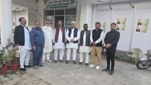 Siege of the assembly : 17 फरवरी को लखनऊ में विधानसभा का घेराव करने लखनऊ रवाना हुए कांग्रेसी