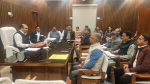 Review meeting completed : हापुड़ में 22 फरवरी को मेगा विधिक सहायता शिविर, तैयारियों की समीक्षा बैठक सम्पन्न