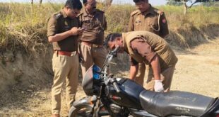 Sensation caused by murder : जौनपुर: सरसों के खेत में मिली युवक की लाश, हत्या से सनसनी