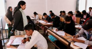 Strong resentment : कलेक्टर प्रतिभा पाल ने बोर्ड परीक्षा केन्द्रों का किया औचक निरीक्षण, व्यवस्थाओं में लापरवाही पर जताई कड़ी नाराजगी