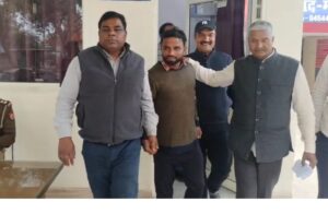 Was asking for money : मेरठ: संविदा बिजलीकर्मी सरफराज रिश्वत लेते गिरफ्तार, मीटर उतारने के नाम पर 6 हजार रुपए मांग रहा था