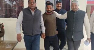 Was asking for money : मेरठ: संविदा बिजलीकर्मी सरफराज रिश्वत लेते गिरफ्तार, मीटर उतारने के नाम पर 6 हजार रुपए मांग रहा था