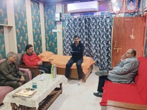 Tribute to son : जौनपुर में मनोज अग्रहरी ने बाबा अशोक श्रीवास्तव के पुत्र को श्रद्धांजलि दी ?