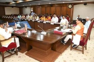 Divorced daughter will also get pension : MP सरकार ने 50 साल पुराने पेंशन नियम बदले, तलाकशुदा पुत्री भी पेंशन पाएगी