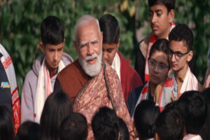 Study Mantra : 'प्रधानमंत्री हूं, फिर भी लोग मुझे अलग-अलग तरीके से काम करने के लिए कहते हैं', पीएम मोदी ने छात्रों को दिया अध्ययन मंत्र