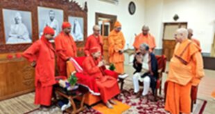 Committed to holding elections : बेलूर मठ पहुंचे सीईसी ज्ञानेश, कहा- बिना किसी दबाव या हिंसा के आयोग चुनाव कराने को प्रतिबद्ध