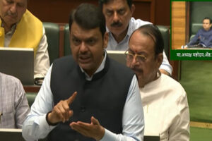 CM Fadnavis : महाराष्ट्र में 5 साल तक नहीं बढ़ेंगी बिजली दरें : सीएम फडणवीस