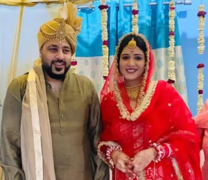 Photos from the Secret Wedding : बादशाह की दूसरी शादी ईशा रिखी संग वायरल हुई सीक्रेट वेडिंग की तस्वीरें