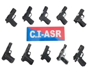 Smuggler Arrested : हथियार तस्करी गिरोह का भंडाफोड़, 10 विदेशी पिस्तौल के साथ दो तस्कर गिरफ्तार