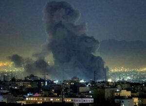 Percentage jump : महायुद्ध : लेबनान पर इजराइली प्रहार; 50 गांवों को खाली करने का अल्टीमेटम, कच्चे तेल की कीमतों में 13 प्रतिशत का उछाल