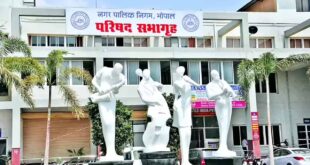 Bhopal Nagar Nigam : में लोकायुक्त का बड़ा एक्शन: 10 साल का रिकॉर्ड ज़ब्त, करोड़ों के ‘कागजी’ खेल का होगा पर्दाफाश