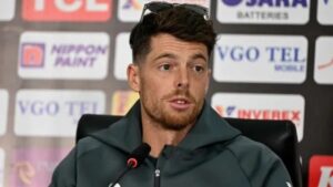 IND vs NZ T20 World Cup 2026: फाइनल से पहले Mitchell Santner ने भारत को दी खुली चुनौती