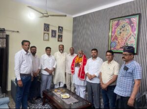 Father honored : किसान की बेटी ने UPSC में पाई सफलता, त्यागी समाज ने किसान पिता को किया सम्मानित