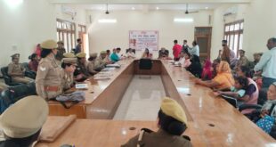 Himani Agarwal : ने हापुड़ में जनसुनवाई कर शिकायत निस्तारण के निर्देश दिए, विद्यालय-आंगनवाड़ी व महिला थाना निरीक्षण किया