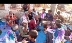 Flying color gulal : देवहोली पर फगुवागीतों के साथ उड़ा रंग गुलाल