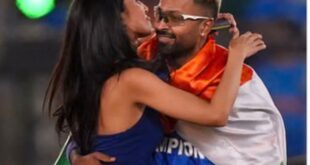 Accusation of insult : हार्दिक पांड्या के खिलाफ बंगलूरू में शिकायत दर्ज, जीत के जश्न के दौरान तिरंगे के अपमान का आरोप