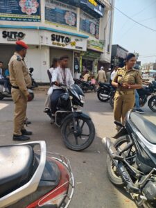 Special Inspection : जौनपुर पुलिस ने विशेष चेकिंग में 1498 वाहन चालान किए और 2 वाहन सीज किए ?