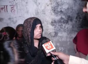 Locals : मेरठ में पत्थरवाजों द्वारा दलित बस्ती पर फायरिंग से तनाव, दंगाई भीड़ से दलित युवक को बचाने के लिए आगे आए स्थानीय लोग