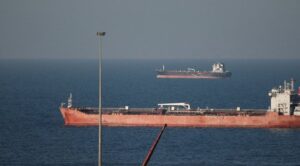 Safe Movement : होर्मुज़ जलडमरूमध्य पर बढ़ा तनाव, सुरक्षित आवाजाही के लिए देशों की ईरान से बातचीत तेज