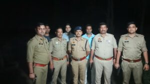 Thief Arrested : खतौली पुलिस मुठभेड़ में चोर गिरफ्तार, आभूषण, नकदी, तमंचा बरामद, आरोपी घायल हुआ