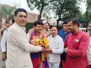 Exciting movies will be screened : हापुड़ में “नव निर्माण के नौ वर्ष” समारोह: अटल पार्क में चलेंगी रोमांचक फिल्में