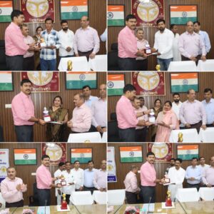 Respected Head : विश्व क्षय रोग दिवस पर 90 टीबीमुक्त ग्राम पंचायतो के प्रधान सम्मानित