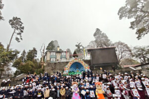 Participated enthusiastically : दार्जिलिंग में ईसीआई के मतदाता जागरूकता वॉकथॉन का आयोजन, लोगों ने बढ़-चढ़कर लिया हिस्सा