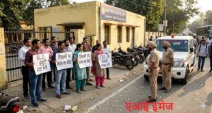 Join Duty : लुधियाना में 44 शिक्षकों पर सख्ती : BLO ड्यूटी जॉइन न करने पर FIR की चेतावनी