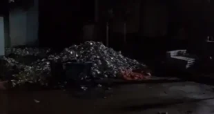 Serious Questions : हापुड़ में अवैध फैक्ट्री, आग, LPG सिलेंडर और पत्रकार से अभद्रता का मामला: प्रशासन पर उठे गंभीर सवाल