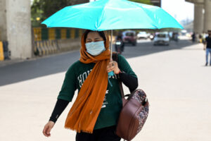 Increase in Patients : नोएडा में तेज गर्मी का कहर: डिहाइड्रेशन और हीट के बाद अस्पतालों की ओपीडी में बढ़े मरीज