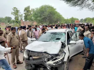 Traffic normal : मुंगराबादशाहपुर सड़क दुर्घटना में पुलिस की त्वरित कार्रवाई, मृतकों के शव मोर्चरी भेजे गए, घायलों का उपचार जारी, यातायात सामान्य