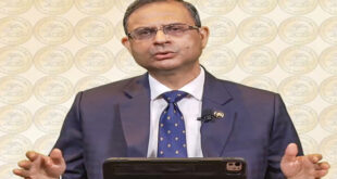 Governor Sanjay Malhotra : मध्य पूर्व में तनाव के बीच 'वेट एंड वॉच' मोड में RBI : गवर्नर संजय मल्होत्रा