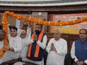 Oath of Office : बिहार में आज से सम्राट युग : पहली बार भाजपा के नेतृत्व वाली सरकार, सुबह 11 बजे मुख्यमंत्री पद की शपथ