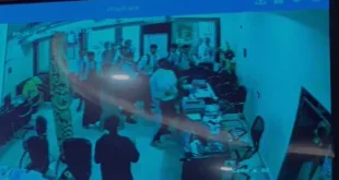 Threat by strangulation : स्कूल से लौटते छात्र पर हमला, गला दबाकर धमकी; सोशल मीडिया पर भ्रामक खबरों का प्रसार