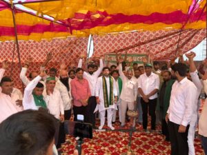 Indefinite sit-ins : जौली गांव में डंपिंग ग्राउंड विरोधी अनिश्चितकालीन धरने में भाकियू (अनाज) का समर्थन