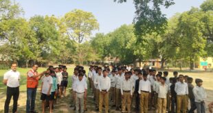 Awareness : चिकनपॉक्स बचाव महाभियान चलाया गया, विद्यार्थियों को औषधि वितरण कर दी गई जागरूकता