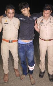 Equipment recovered : भावनपुर पुलिस मुठभेड़ में गौतस्कर गिरफ्तार, अवैध हथियार और गौकशी उपकरण बरामद हुए